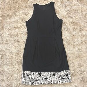 Ann Taylor size 4 Black Sheath Mini Dress with lace trim